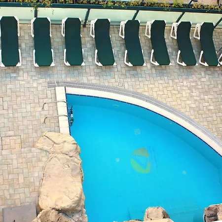 Aparthotel Le Vele Cattolica